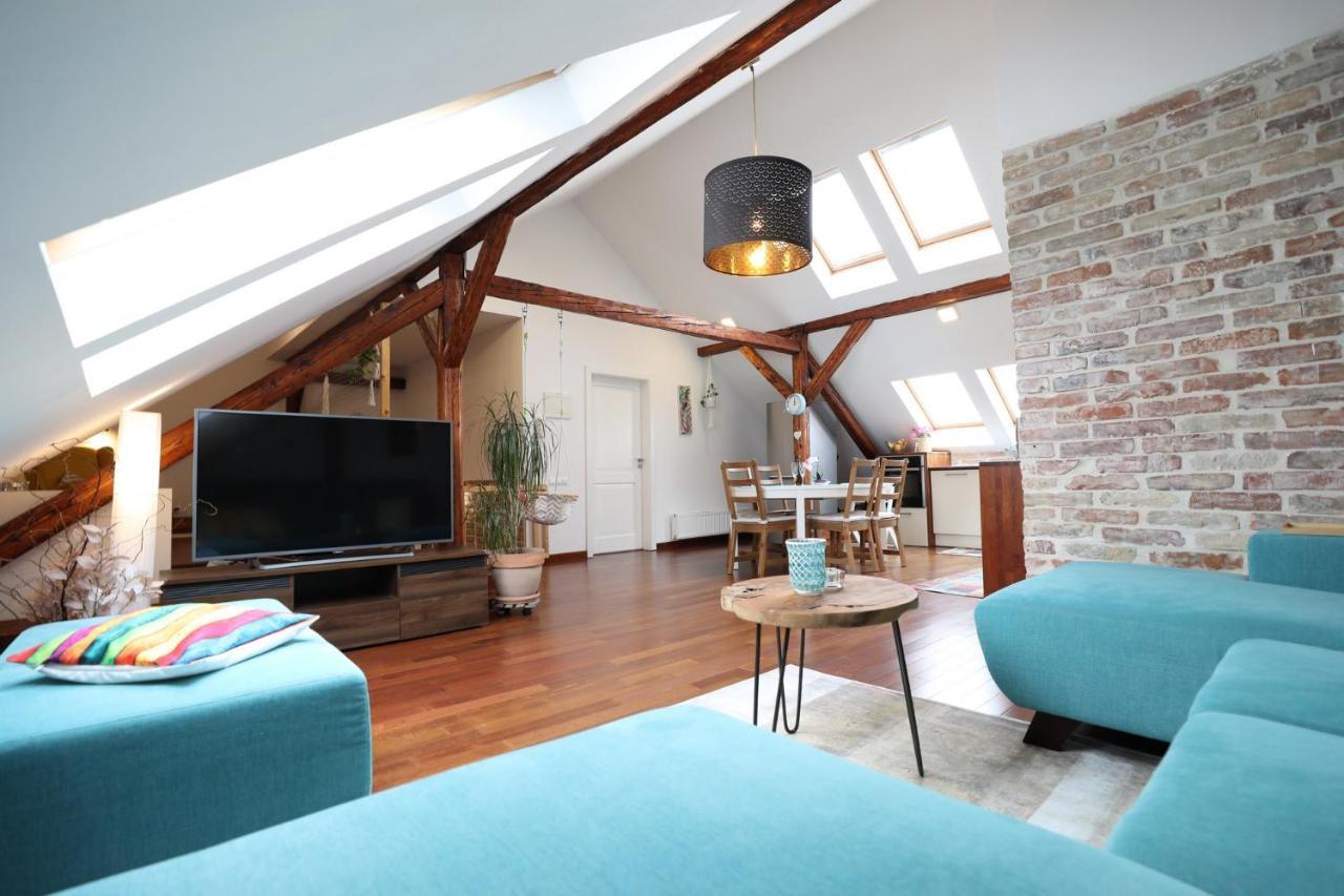 Beautiful And Romantic Penthouse With Two Terraces Bratislava Exteriér fotografie