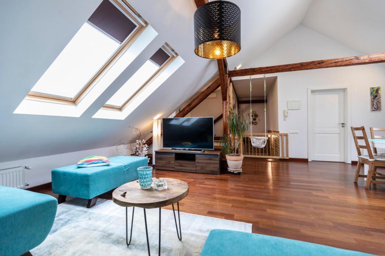 Beautiful And Romantic Penthouse With Two Terraces Bratislava Exteriér fotografie
